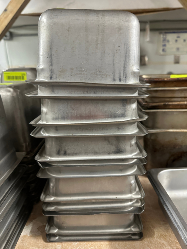 (11) 1/9TH SIZE STAINLESS INSERTS