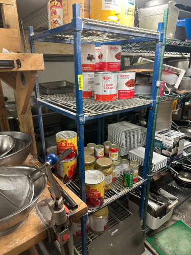 20" X 24" FOUR TIER WIRE RACK.