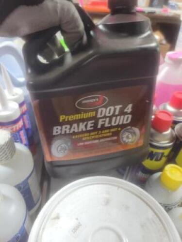 DESCRIPTION: (2) PREMIUM BRAKE FLUID BRAND/MODEL: JOHNSON INFORMATION: DOT 4 RETAIL$: $40.00 EA SIZE: 1 GALLON QTY: 2