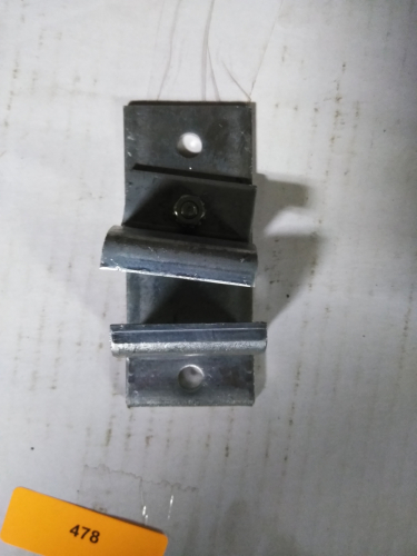(1) SET OF (10) SHELF BRACKETS