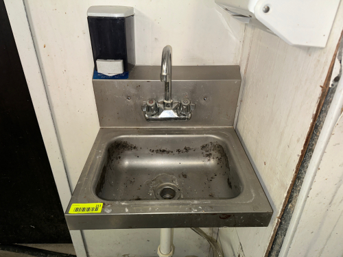 WALL MOUNTED STAINLESS HAND SINK
