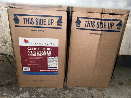(2) CASES OF CLEAR LIQUID VEGETABLE SHORTENING (UN OPENED )