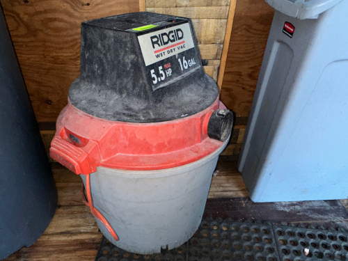 RIGID SHOP VAC