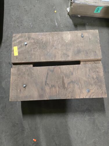 (1) ROLLING CART