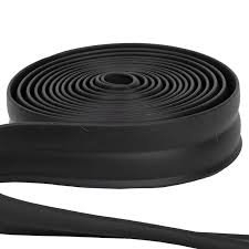 (1) SET OF RUBBER TRIM SEALING