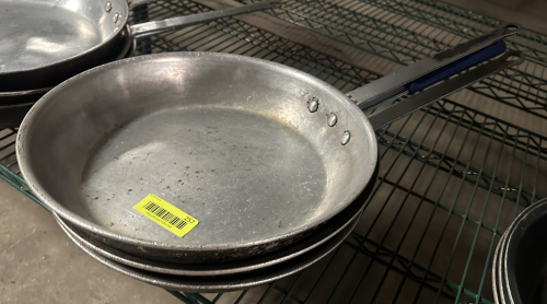 (3) 12" SKILLETS.