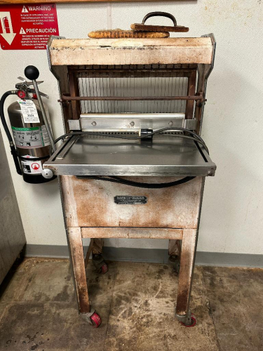 OLIVER SAFETY SLICER