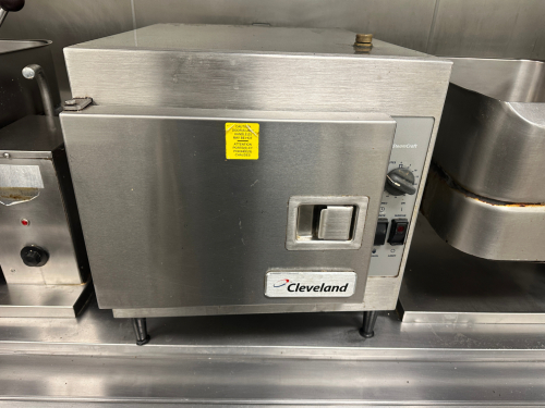 CLEVELAND 21CET8 COUNTER TOP CONVECTION STEAMER