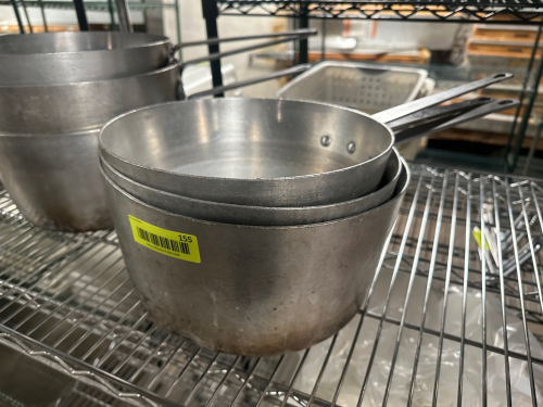 (3) 10" ALUMINUM SAUCE POTS W/ HANDLES.