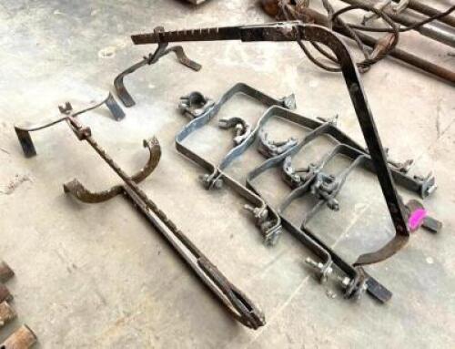 ASSORTED METAL BRACKETS AS SHOWN