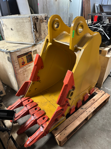 2026 AGT CAT320-30&rdquo; BUCKET FOR SKID STEER OR MINI EXCAVATOR