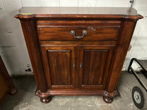 DREXEL HERITAGE SERVER BUFFET IN CHERRY