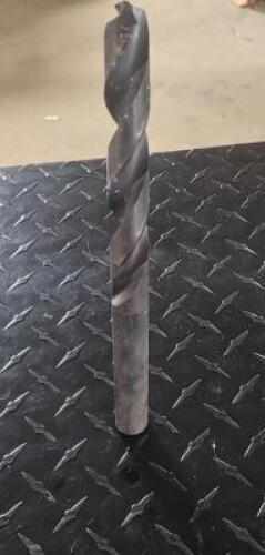 DESCRIPTION: (1) SPIRAL FLUTE HSS TAPER LENGTH DRILL BIT INFORMATION: HERTEL 77425965 RETAIL$: $74.45 SIZE: 3/4" QTY: 1