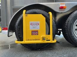 (1) WHEEL IMMOBILIZER