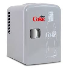 (1) PETITE FRIDGE, 6 CAN