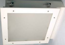 (1) ELITE RECESSIBLE LIGHT FIXTURE