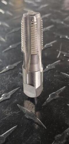 DESCRIPTION: (3) HSS STANDARD FLUTE TAP INFORMATION: HERTEL 88244298 RETAIL$: $25.74 SIZE: 1/4-18 NPT QTY: 3