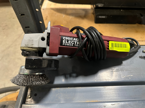 CHICAGO ELECTRIC ANGLE GRINDER W/WIRE BRUSH CUP