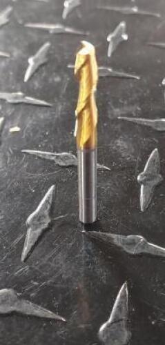 DESCRIPTION: (2) 2 FLUTE SOLID CARBIDE GENERAL PURPOSE END MILL INFORMATION: KENNAMETAL 6019340 RETAIL$: 118.79 EA SIZE: 3/16" CUT/SHANK 5/8 LOC QTY: