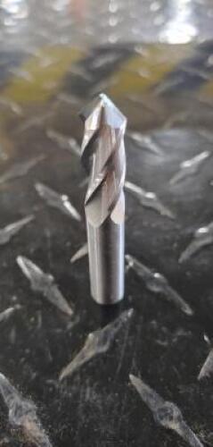 DESCRIPTION: (2) SOLID CARBIDE DRILL MILL BRAND/MODEL: ACCUPRO 06298756 RETAIL$: $37.28 SIZE: 3/8" SHANK/CUT DIA, 1" LOC QTY: 2