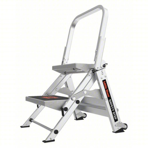 (1) FOLDING STEP STOOL