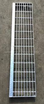 (1) NON SLIP STAIR STEP