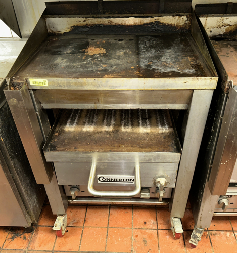 CONNERTON COMMERCIAL CHARBROILER/GRILL WITH UNDER-COUNTER BROILER DRAWER. STAINLESS STEEL CONSTRUCTION