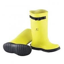 (1) PAIR OF SLICKER OVERBOOT