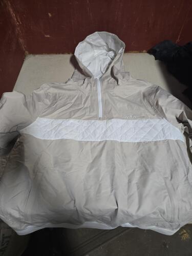 (4) LIGHT WEIGHT HOODIE