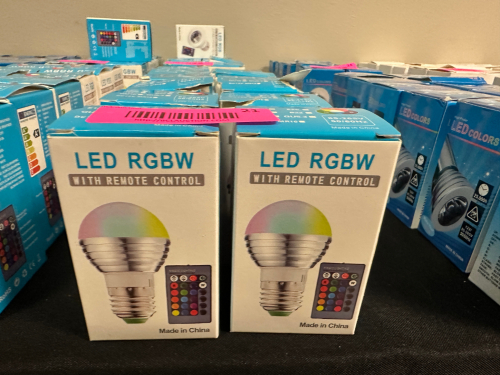 (10) LED RGBW LIGHT BULBS WITH REMOTE CONTROLLER