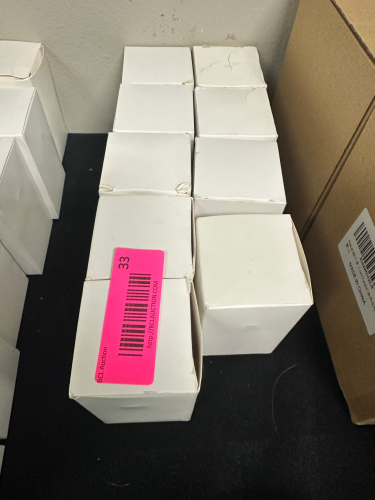 (10) LED RGBW LIGHT BULBS WITH REMOTE CONTROLLER