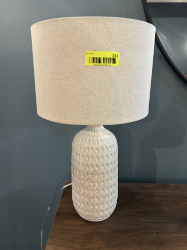 NATURAL TONE TABLE LAMP AND SHADE