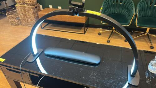 FOLDABLE SHADOWLESS HALF MOON LED NAIL LAMP