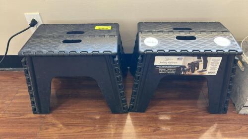 (2) FOLDING STEP STOOLS AND CRATE