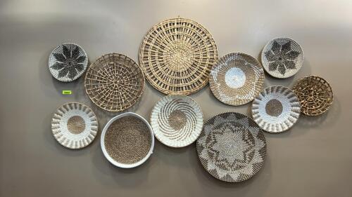 10 PIECE WICKER WALL DECOR SET