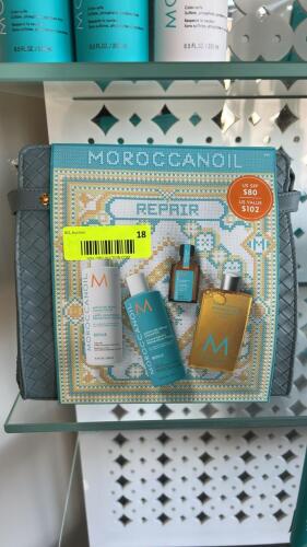 MOROCCANOIL GIFT BAG WITH 4 FRIZZ CONTROL PRODUCTS