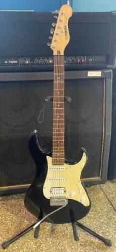 YAMAHA ELECTRIC GUITAR IN BLAK