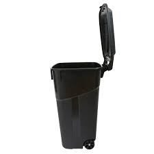 (1) WHEELED TRASH CAN