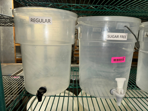(2) 20 QT PLASTIC CONTAINERS W/ NOZZLES.