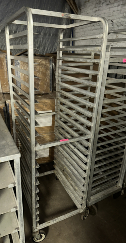 TWENTY PAN TRAY RACK