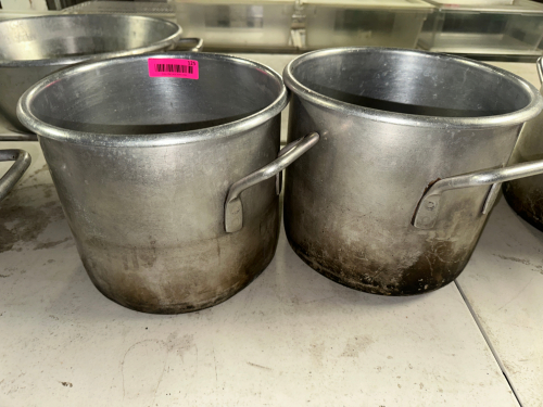 (2) 20 QT STOCK POTS.