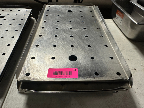 (6) FULL SIZE STAINLESS DRAIN INSERTS.