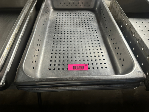 (4) FULL SIZE STAINLESS INSERTS 2" DEEP SLOTTED