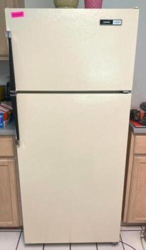 RESIDENTIAL REFRIGERATOR/FREEZER