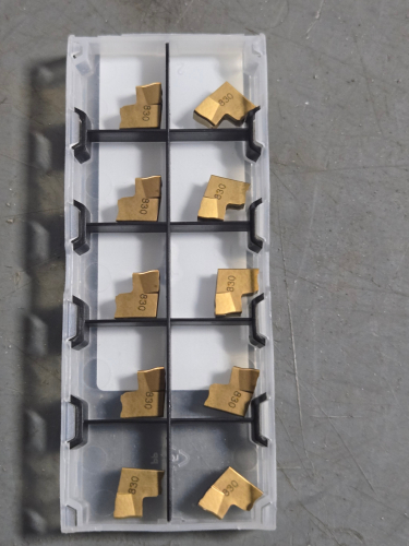 (30) CARBIDE CUT-OFF INSERT