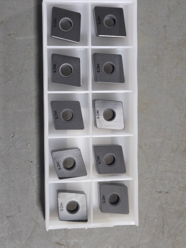 (10) CERAMIC TURNING INSERTS