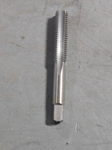 (1) STRAIGHT FLUTE BOTTOMING TAP