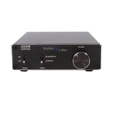 (1) CLASS D AMPLIFIER