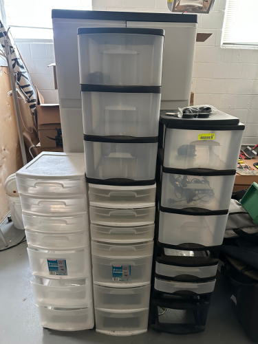 (5) ASSORTED PLASTIC DRAW ORGANIZER.