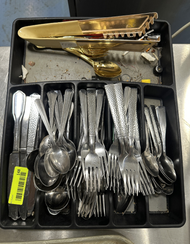 PLASTIC TRAY AND CONTENTS - ASSORTED SILVERWARE.